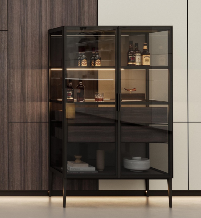 LEO<br>Internal Cabinet