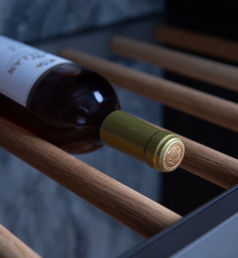 NORMAN<br>Wine Cabinet System